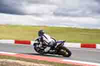 cadwell-no-limits-trackday;cadwell-park;cadwell-park-photographs;cadwell-trackday-photographs;enduro-digital-images;event-digital-images;eventdigitalimages;navarra;no-limits-trackdays;peter-wileman-photography;racing-digital-images;trackday-digital-images;trackday-photos